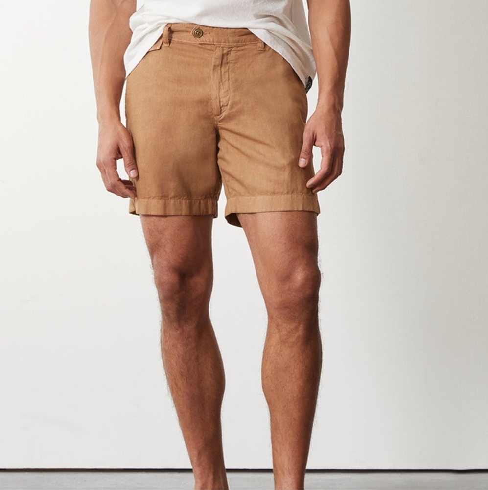 7" Cotton-Linen Hudson Men's Short, Tan - Picture 2 of 4